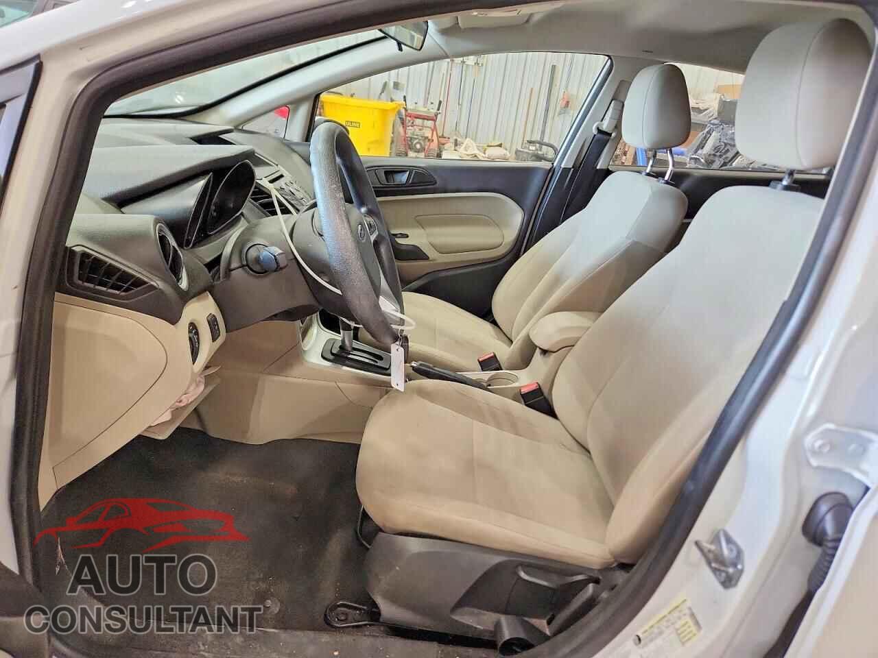 FORD FIESTA 2019 - 3FADP4EJ8KM138249