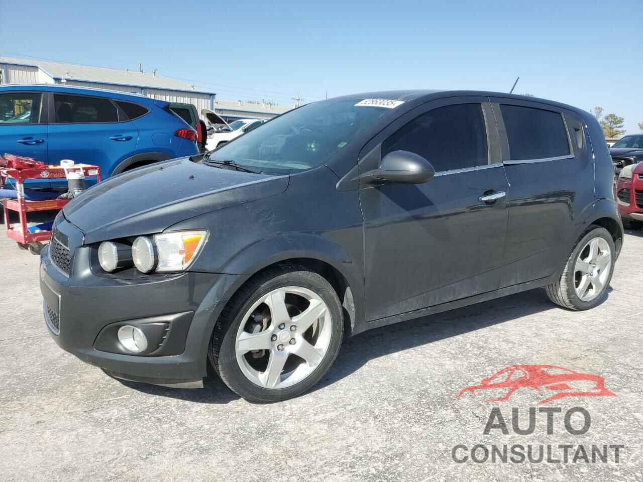 CHEVROLET SONIC 2015 - 1G1JE6SB4F4186997