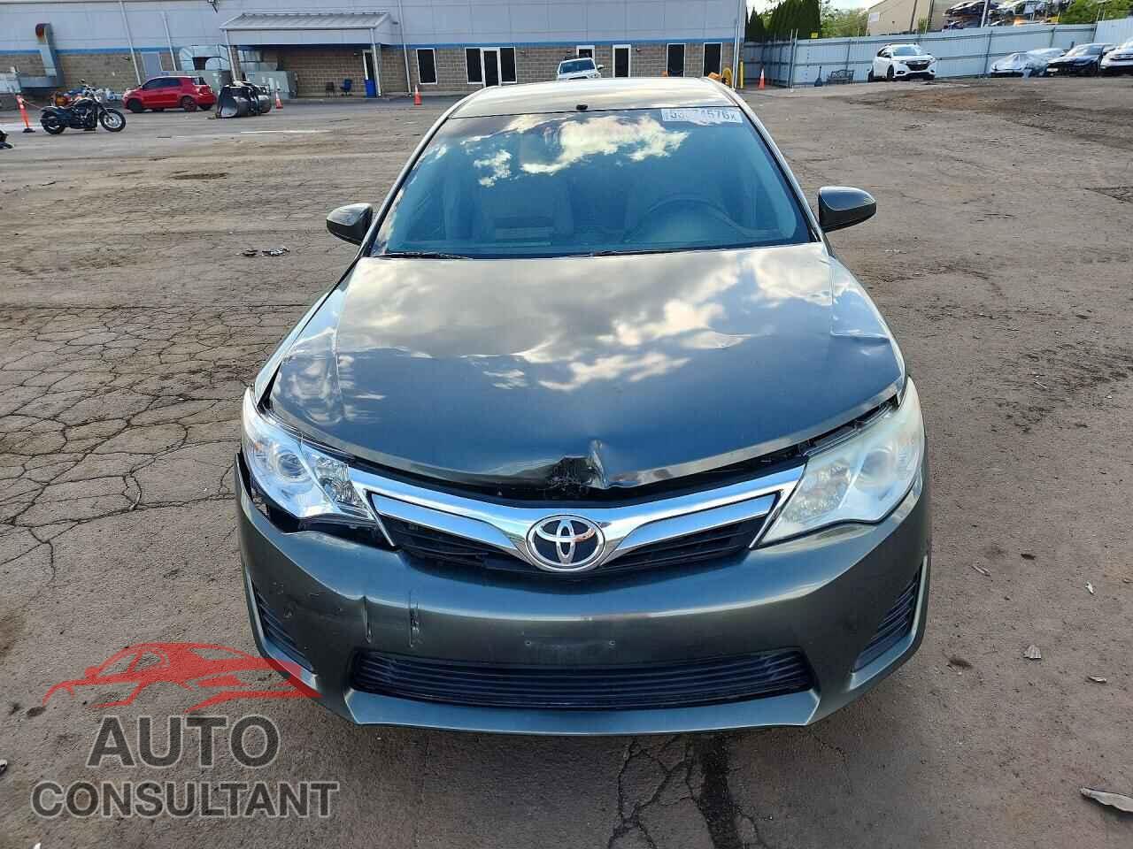 TOYOTA CAMRY 2014 - 4T4BF1FK7ER347607