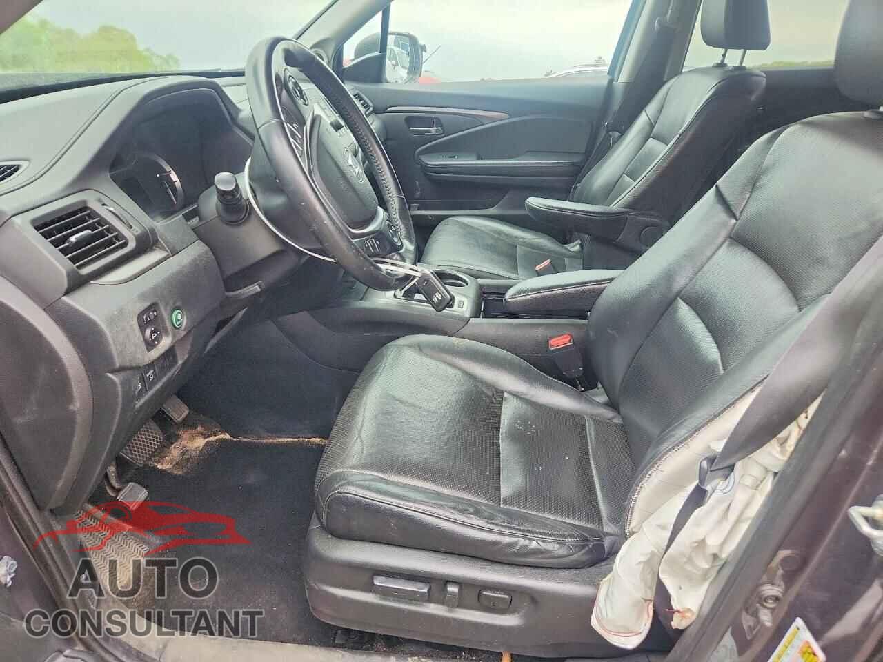 HONDA RIDGELINE 2017 - 5FPYK3F58HB011091