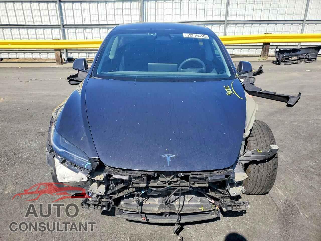 TESLA MODEL 3 2024 - 5YJ3E1EA8RF862158