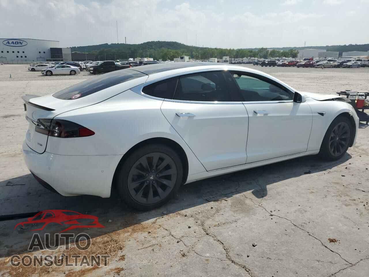TESLA MODEL S 2018 - 5YJSA1E23JF275466