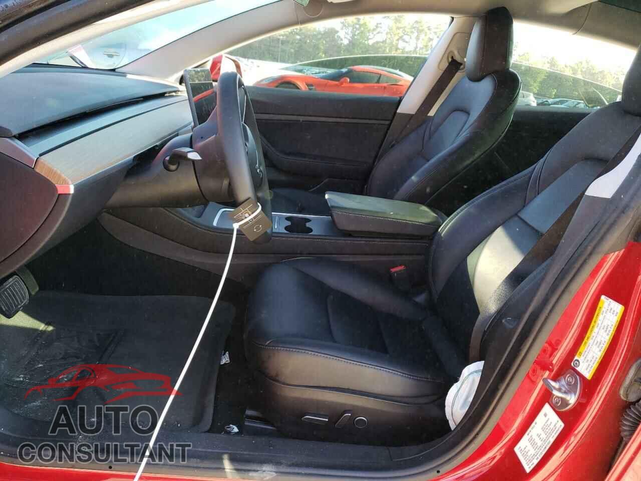TESLA MODEL 3 2021 - 5YJ3E1EA9MF878507