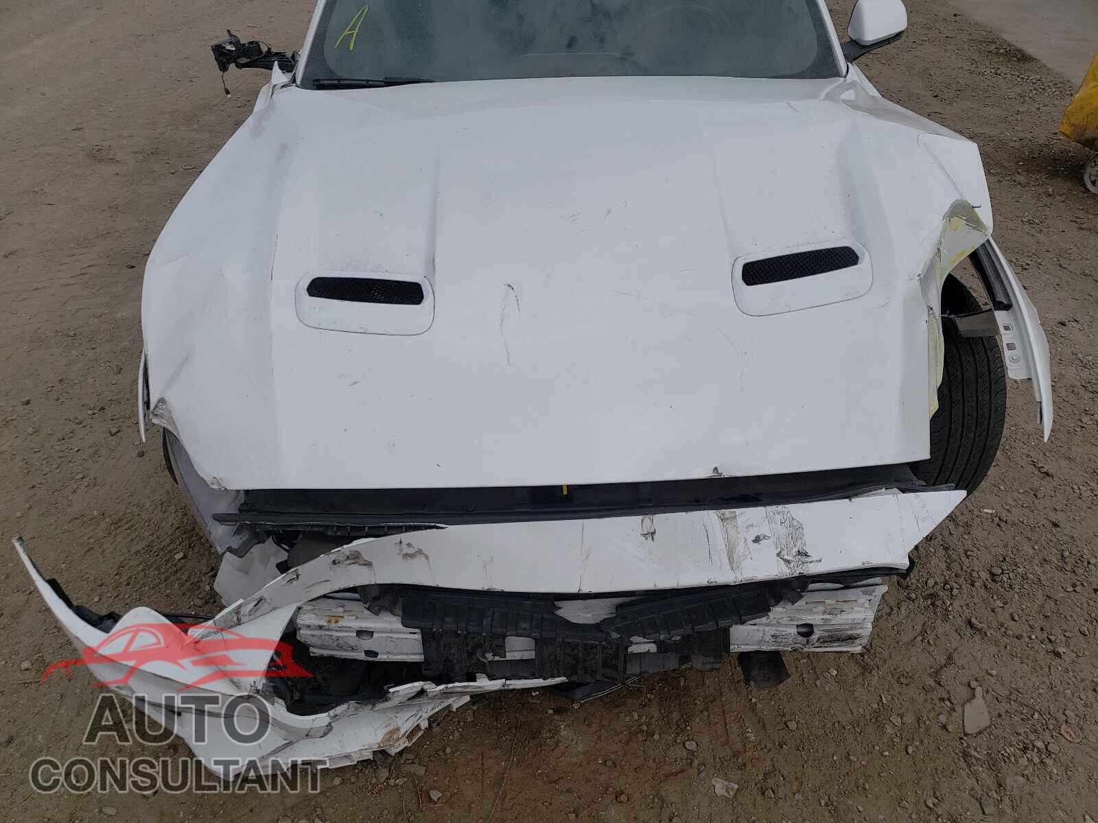 FORD MUSTANG 2018 - 1FA6P8TH1J5124889