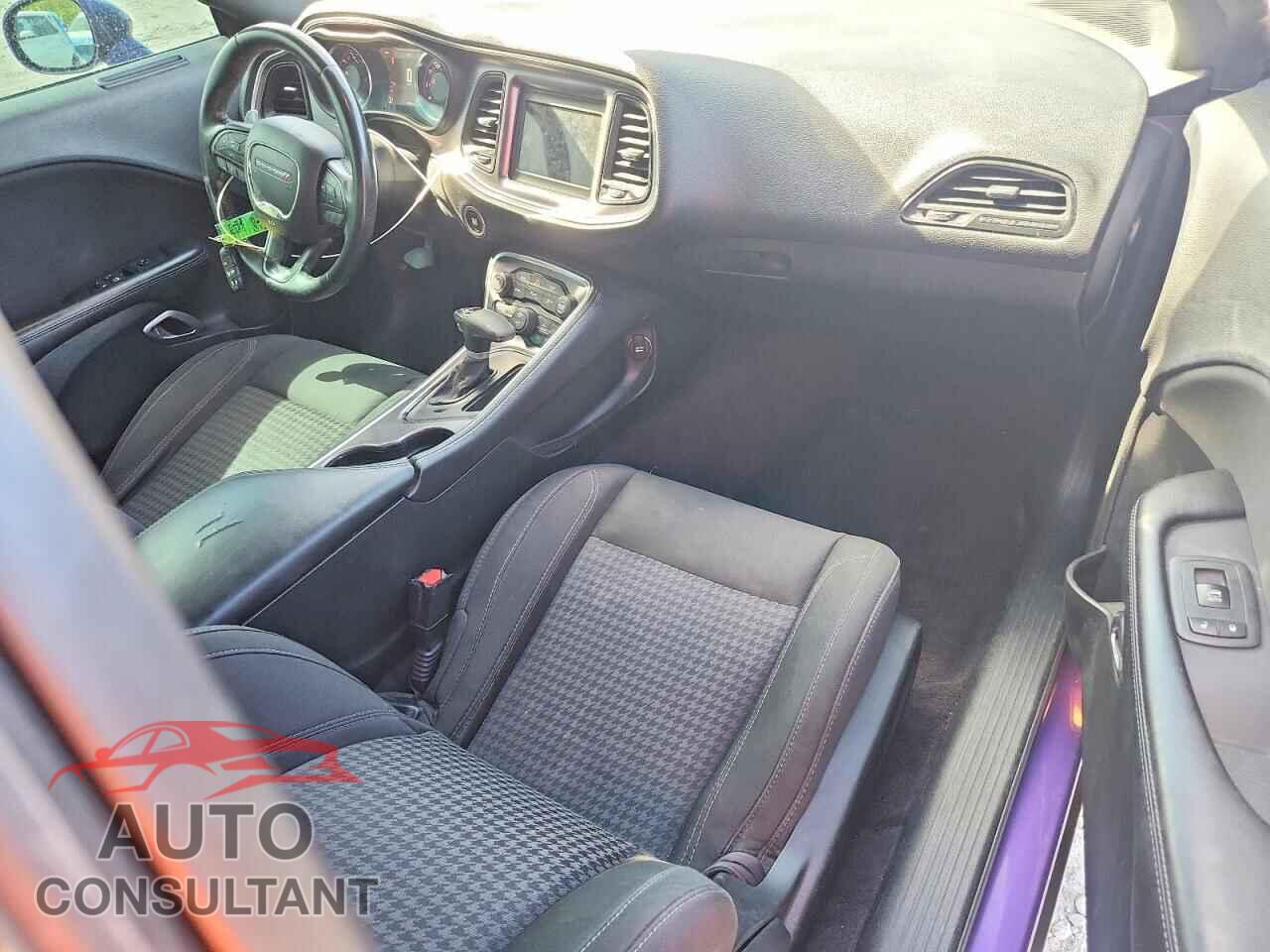 DODGE CHALLENGER 2018 - 2C3CDZAG7JH305739