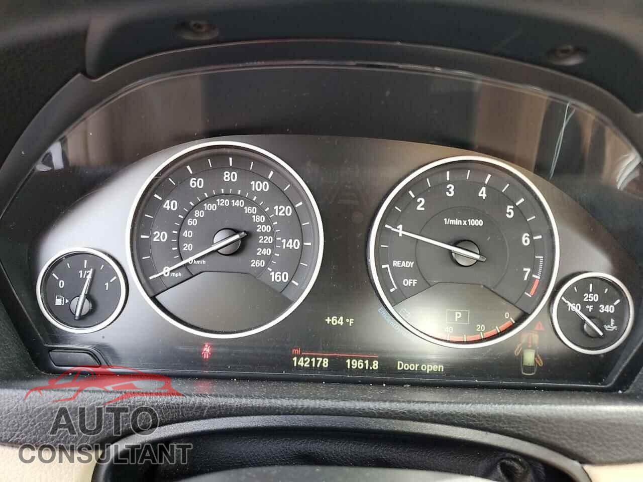 BMW 3 SERIES 2015 - WBA8Z5C52FGS36739