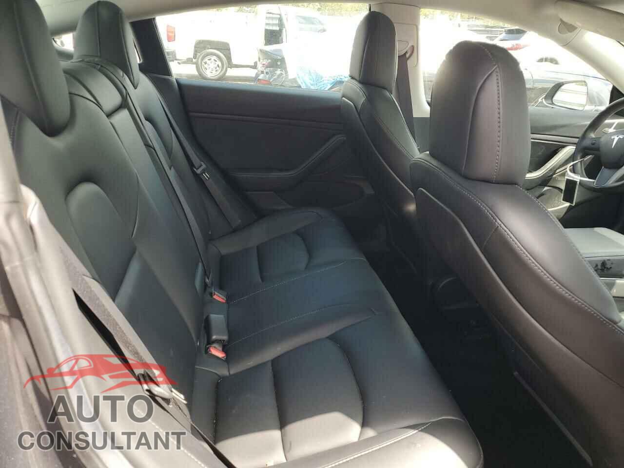 TESLA MODEL 3 2019 - 5YJ3E1EA8KF436363