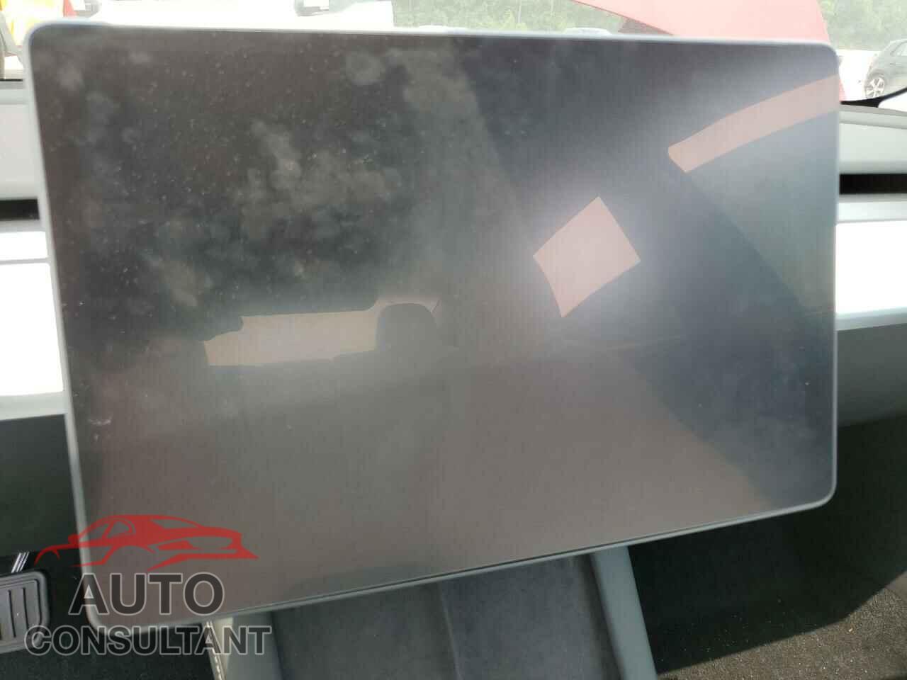 TESLA MODEL 3 2023 - 5YJ3E1EA8PF415004