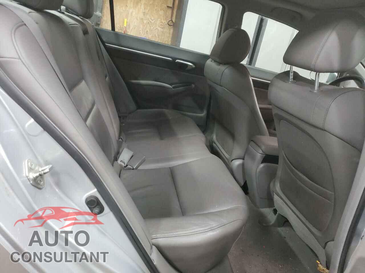 HONDA CIVIC 2010 - 19XFA1F95AE024676