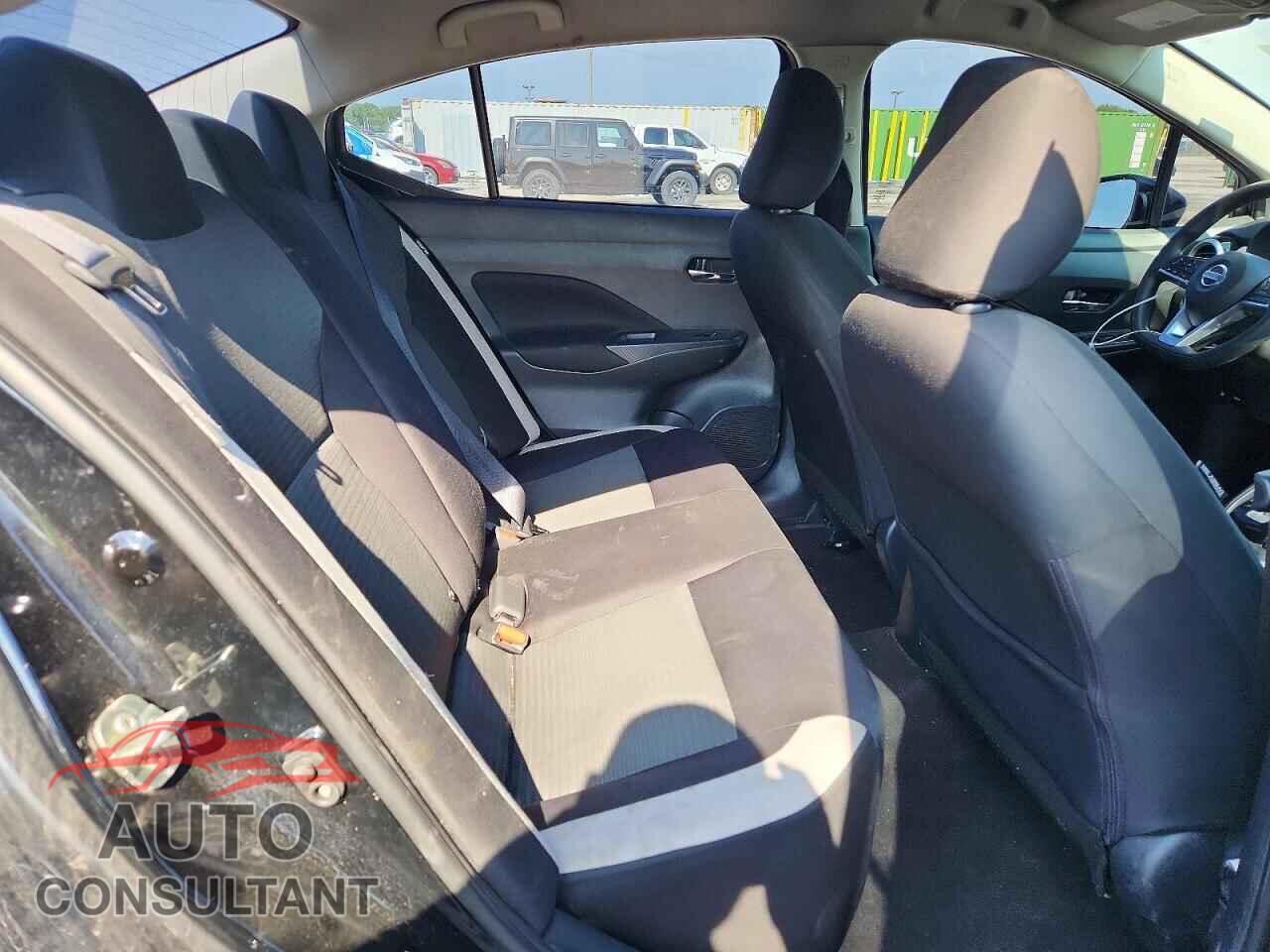 NISSAN VERSA 2021 - 3N1CN8EV2ML854856