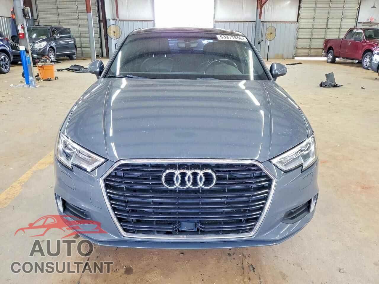 AUDI A3 2017 - WAUAUGFF7H1046277