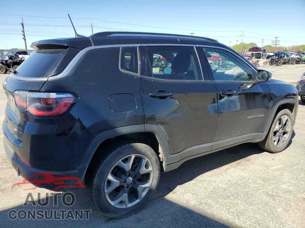 JEEP COMPASS 2018 - 3C4NJDCB5JT332463