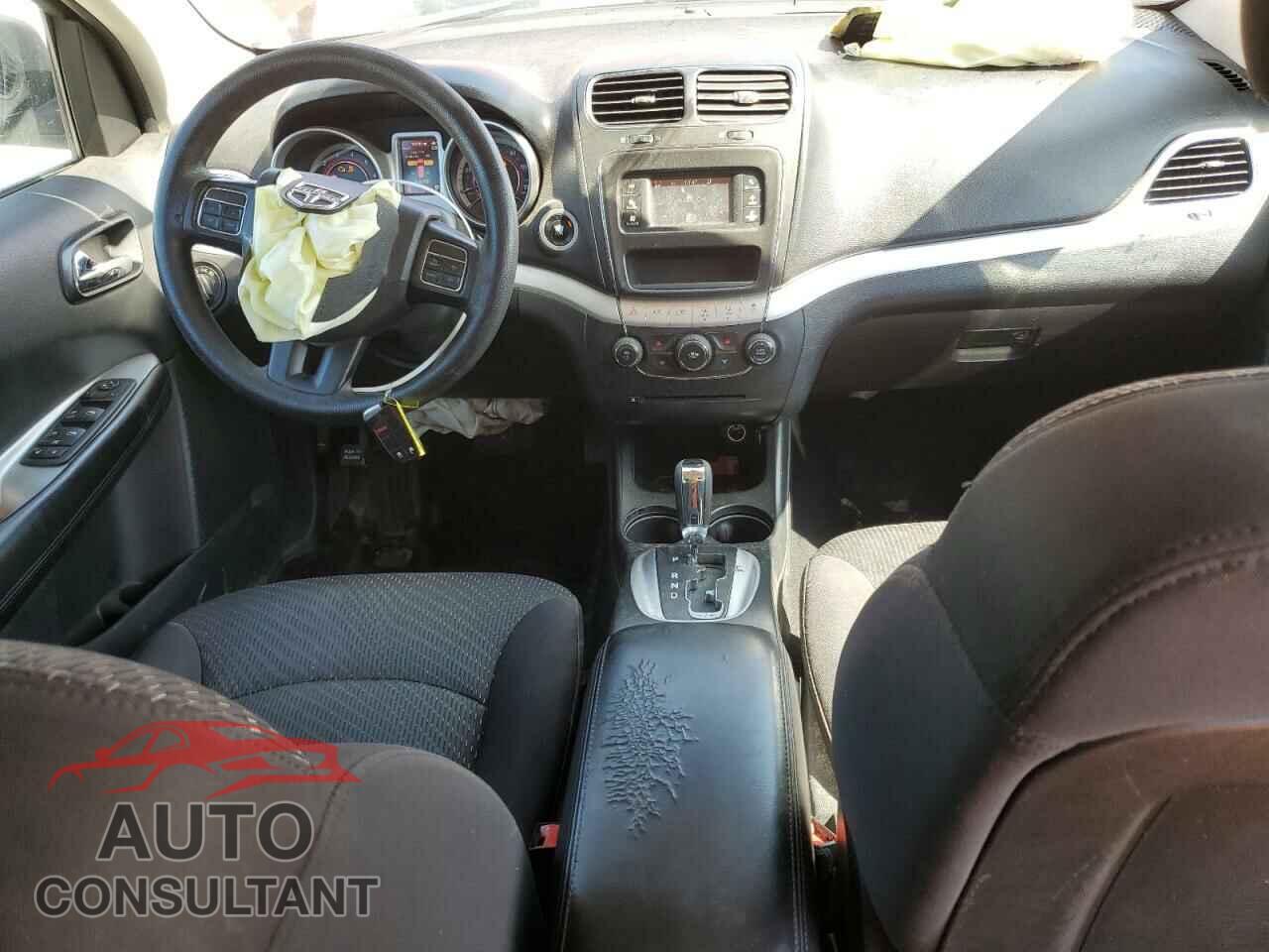 DODGE JOURNEY 2015 - 3C4PDCBB9FT595199