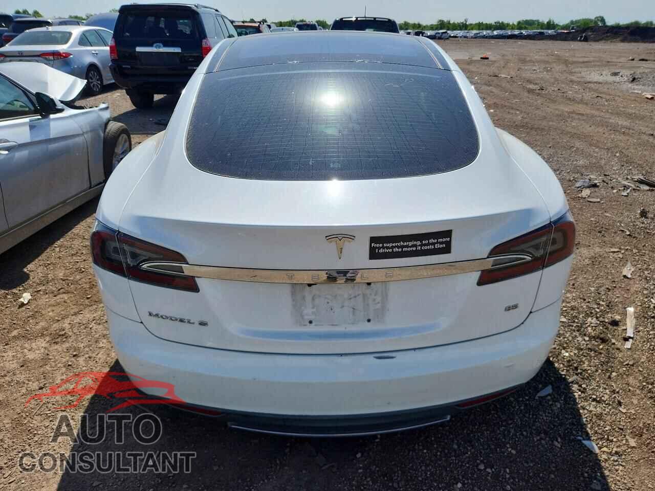 TESLA MODEL S 2013 - 5YJSA1CN1DFP13869