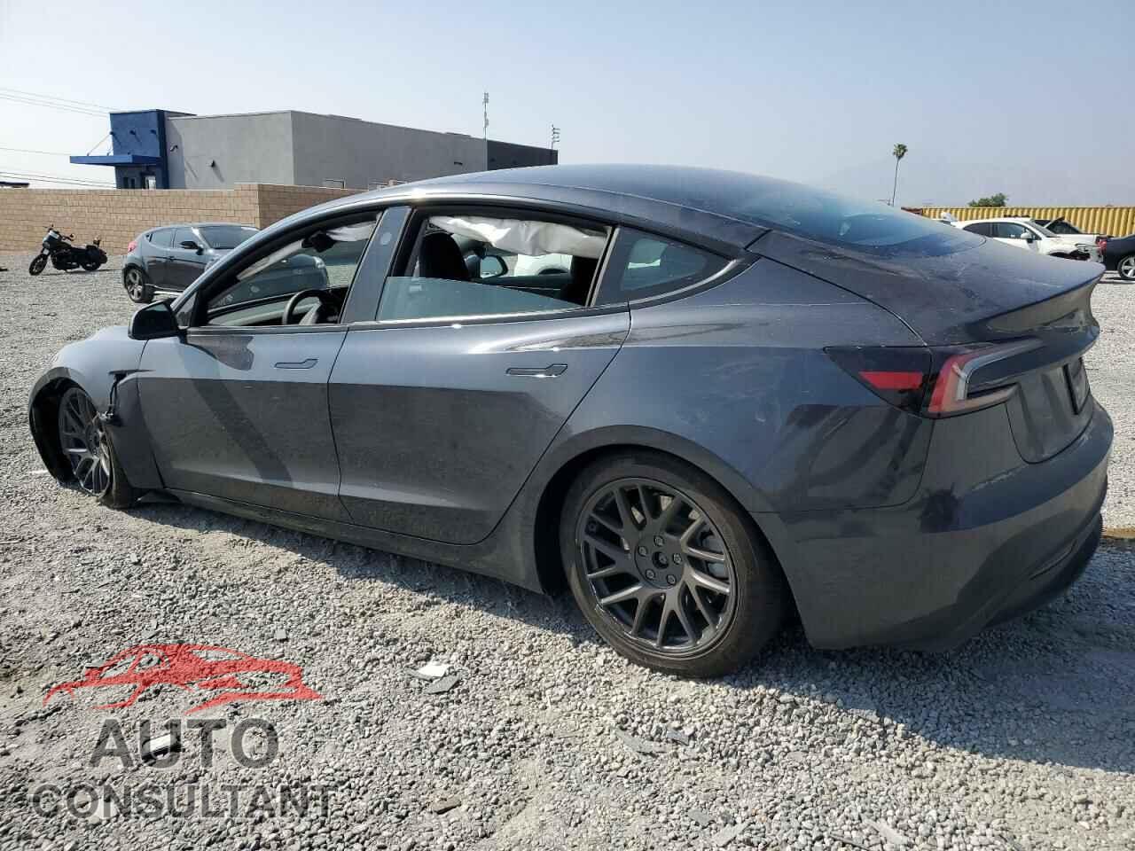 TESLA MODEL 3 2025 - 5YJ3E1EA3SF979586