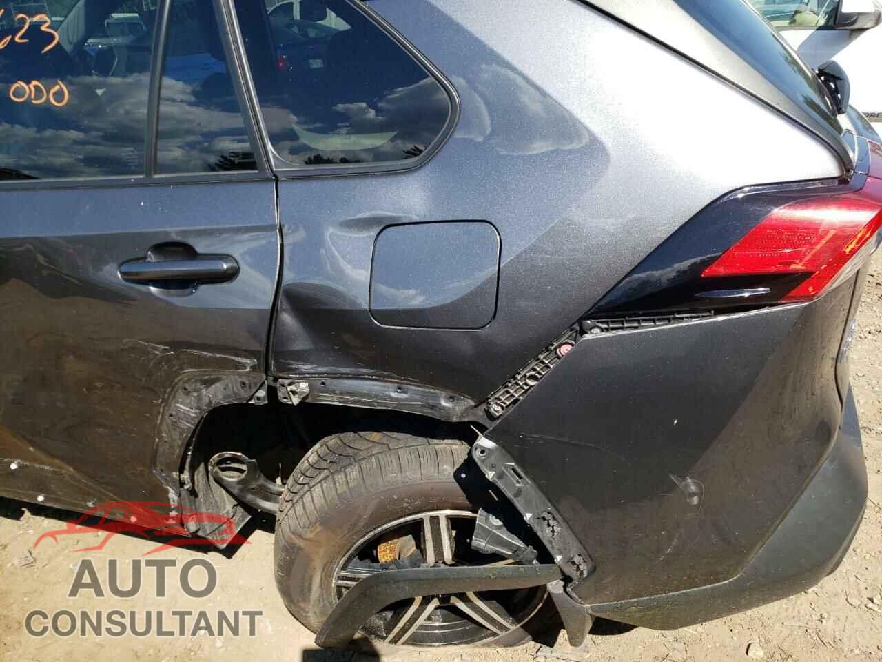 TOYOTA RAV4 2019 - JTMP1RFV9KD020133