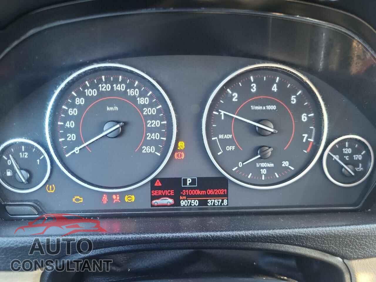 BMW 3 SERIES 2016 - WBA8E5G54GNU19739