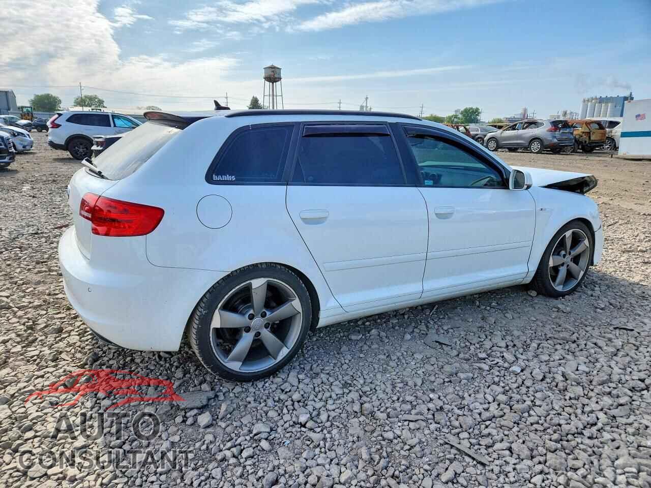 AUDI A3 2011 - WAUKJAFM0BA041079