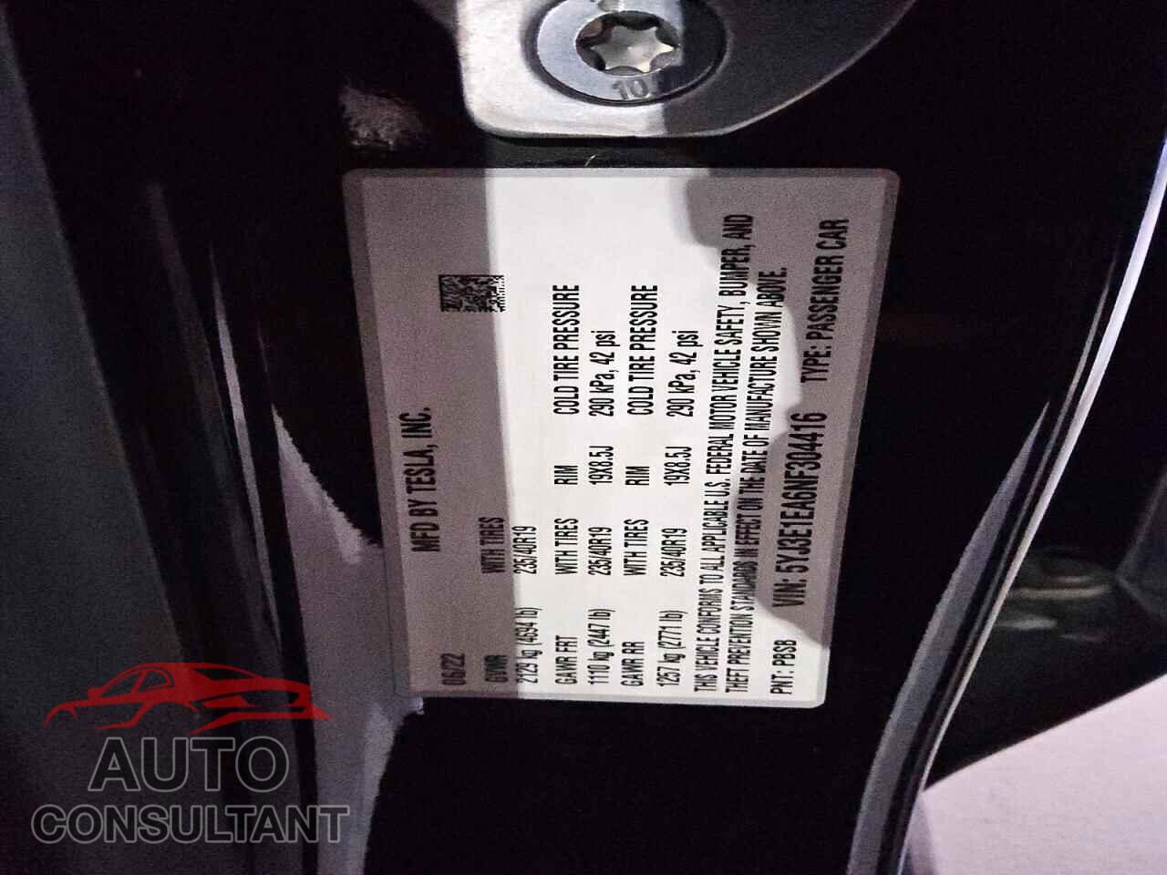 TESLA MODEL 3 2022 - 5YJ3E1EA6NF304416