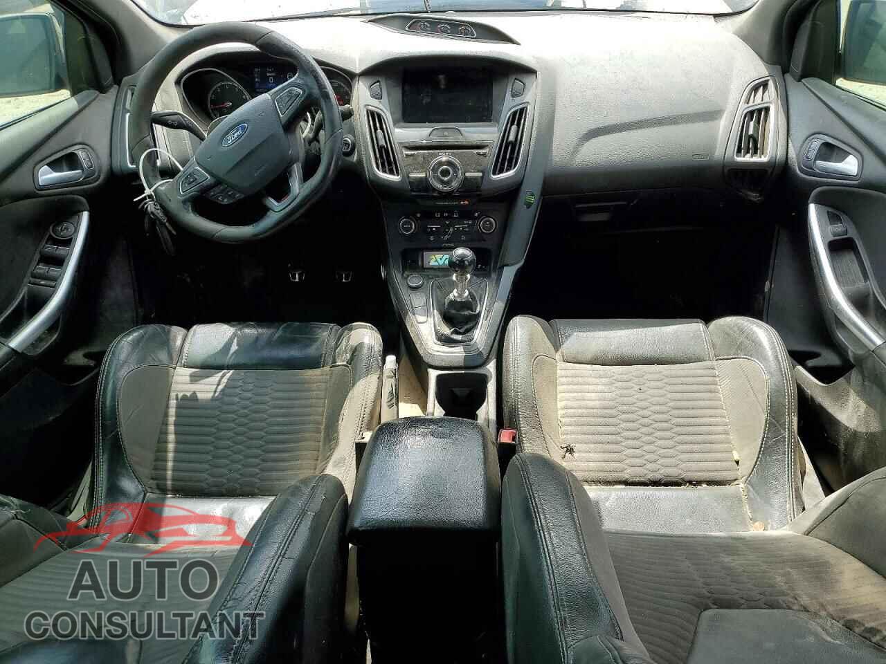 FORD FOCUS 2016 - 1FADP3L98GL274909