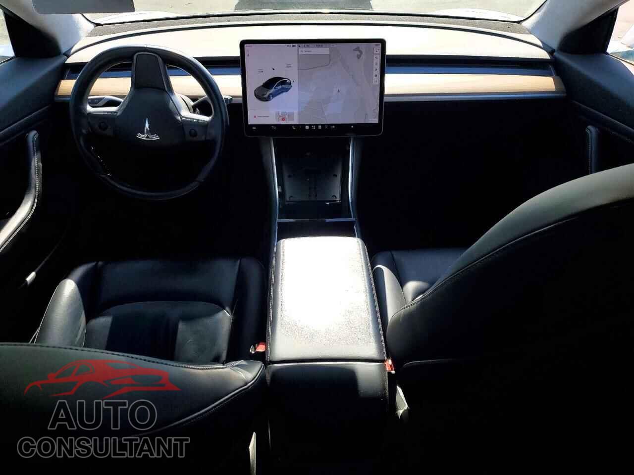 TESLA MODEL 3 2017 - 5YJ3E1EA4HF002496