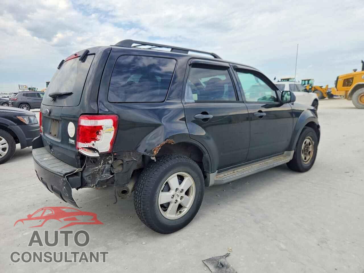 FORD ESCAPE 2010 - 1FMCU9DG6AKC17079