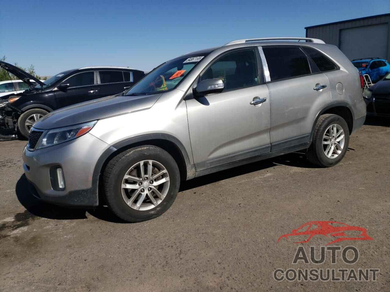 KIA SORENTO 2015 - 5XYKT3A60FG565775