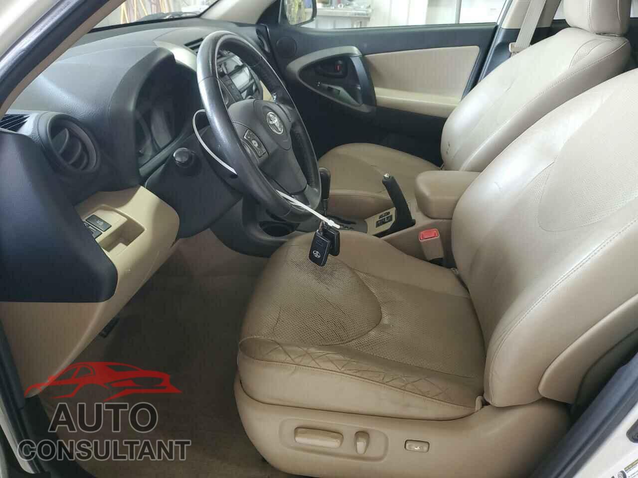 TOYOTA RAV4 2010 - 2T3DF4DV2AW041126