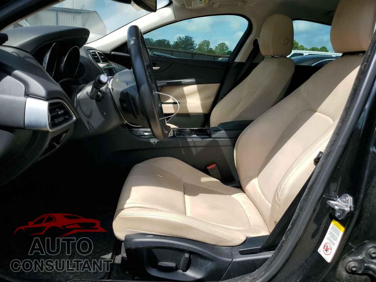 JAGUAR XE 2017 - SAJAD4BV4HA974497
