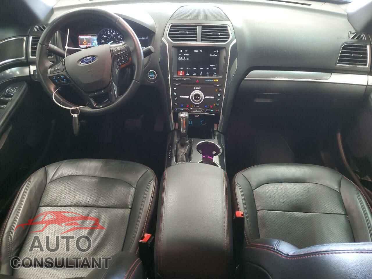 FORD EXPLORER 2019 - 1FM5K8GT1KGA08905