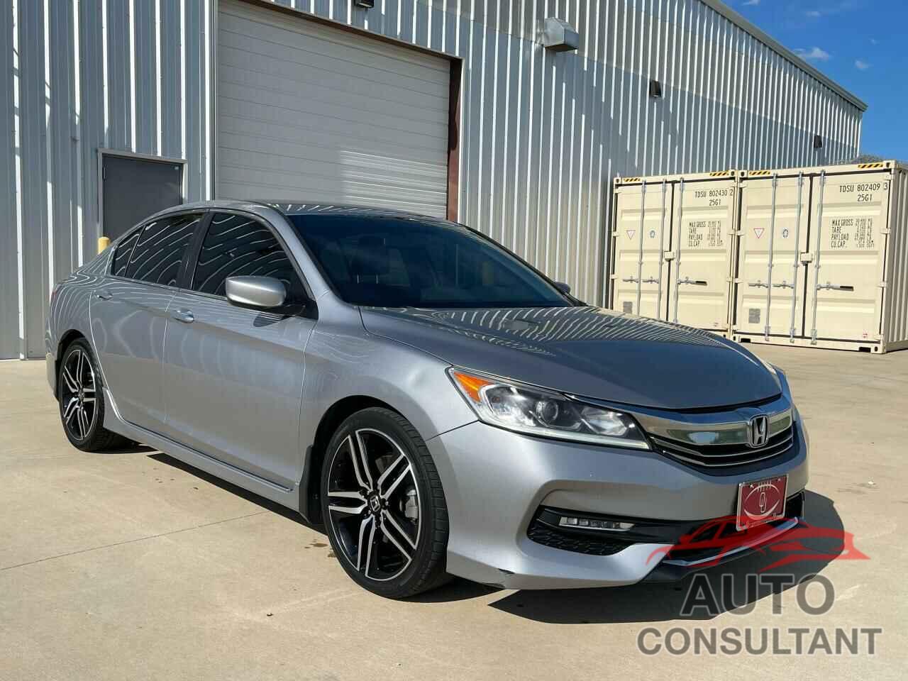 HONDA ACCORD 2017 - 1HGCR2F18HA231721
