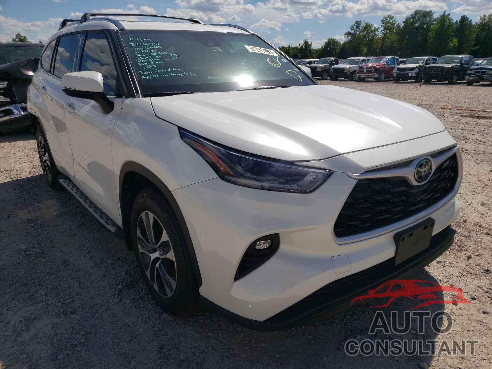 TOYOTA HIGHLANDER 2021 - 5TDGZRAHXMS065471