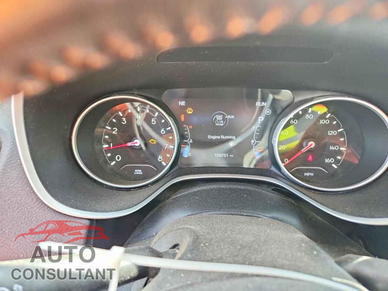JEEP COMPASS 2018 - 3C4NJDCB4JT259585