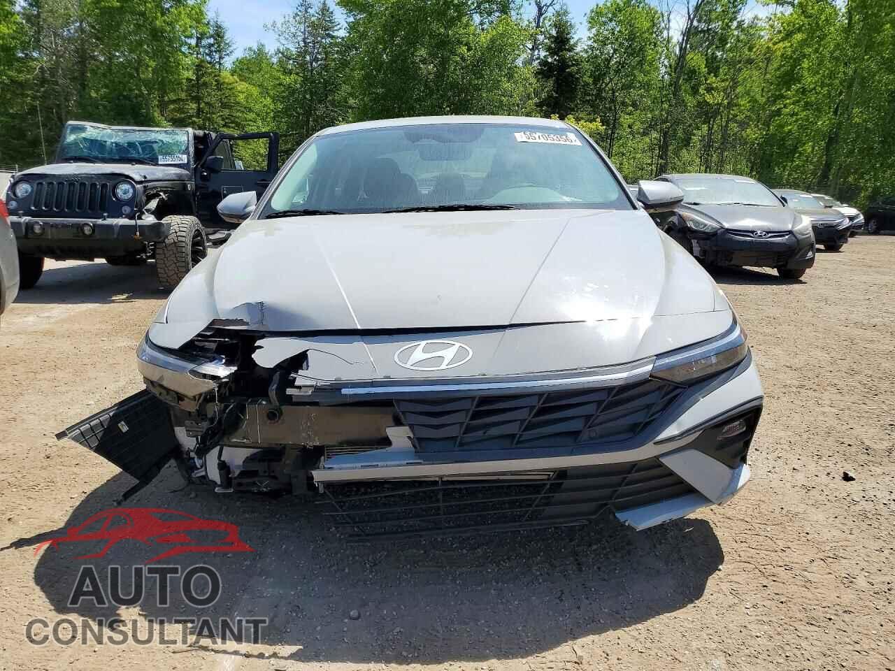HYUNDAI ELANTRA 2024 - KMHLM4DG4RU791876