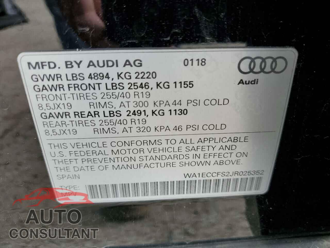 AUDI Q3 2018 - WA1ECCFS2JR025352