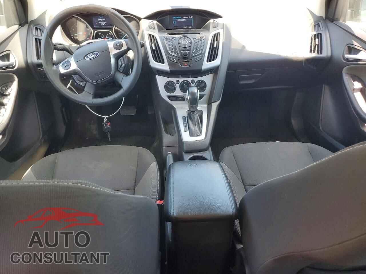 FORD FOCUS 2012 - 1FAHP3K23CL328858