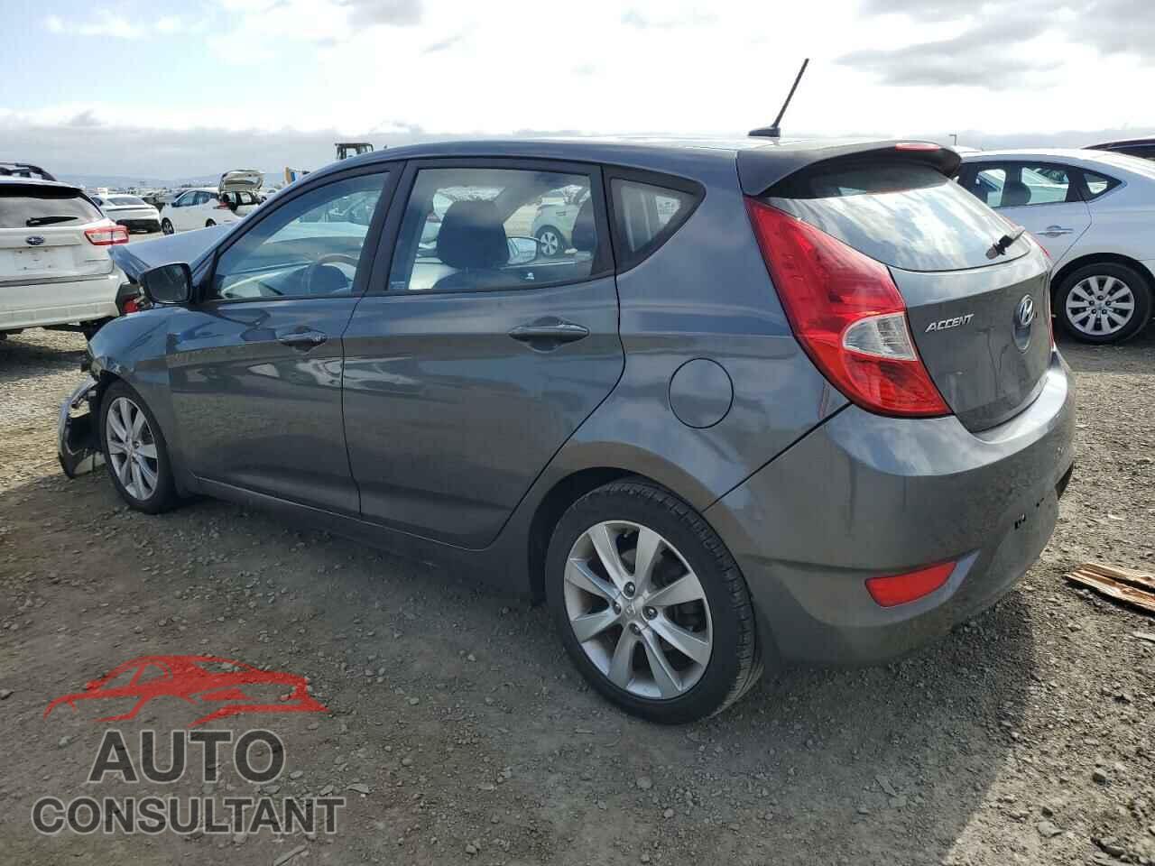 HYUNDAI ACCENT 2013 - KMHCU5AE0DU097610
