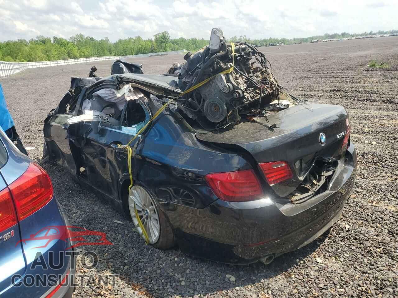 BMW 5 SERIES 2011 - WBAFU7C55BC870081