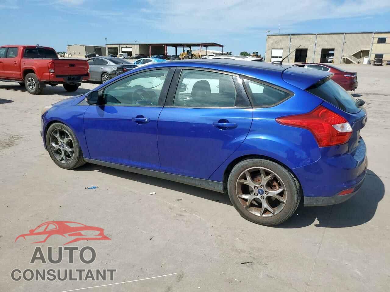 FORD FOCUS 2014 - 1FADP3K2XEL272886