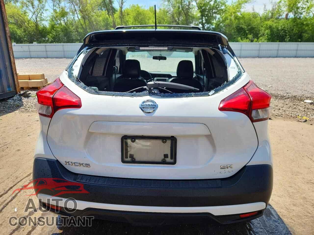 NISSAN KICKS 2019 - 3N1CP5CU3KL483660
