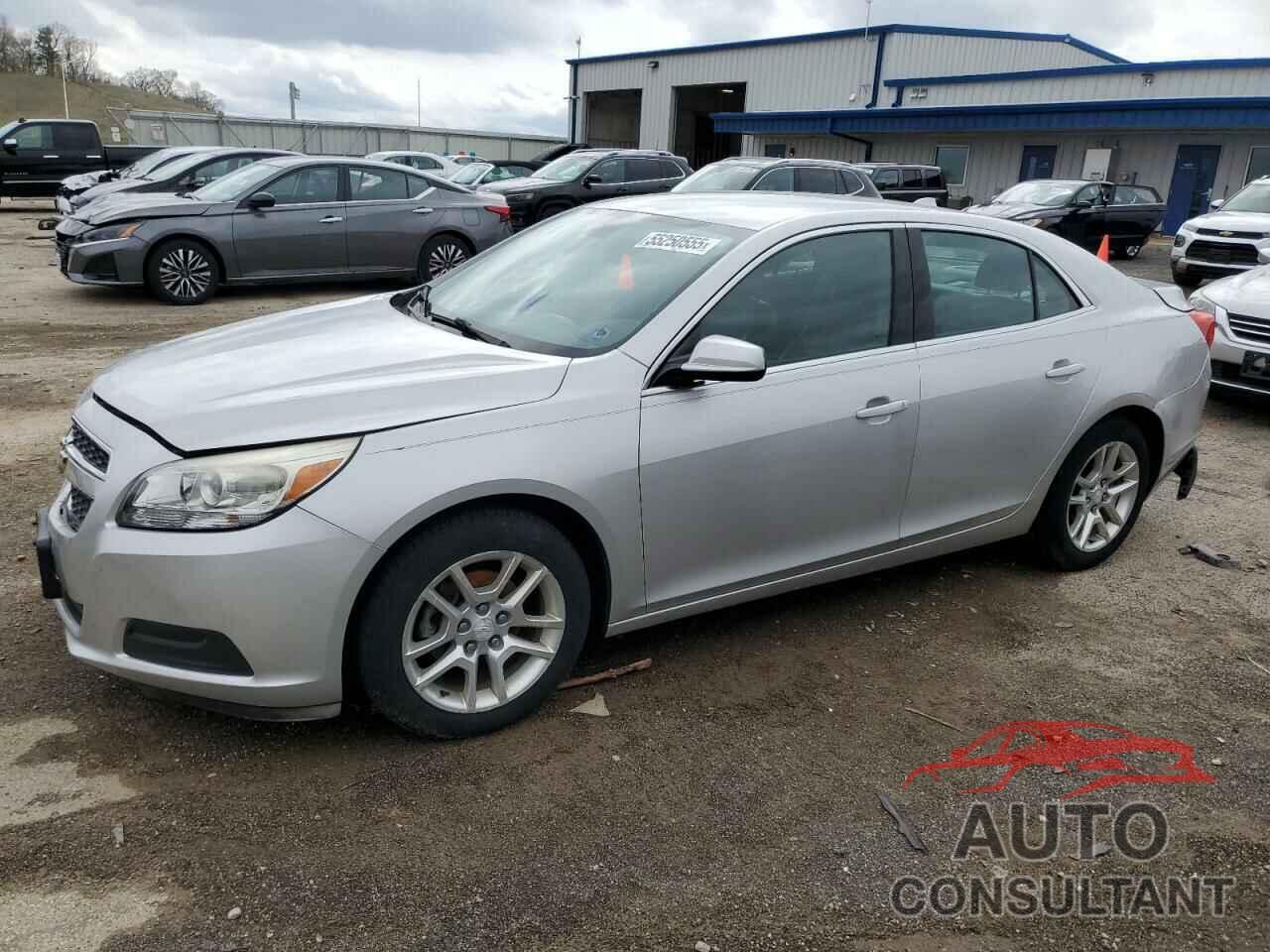 CHEVROLET MALIBU 2013 - 1G11D5RR0DF107729