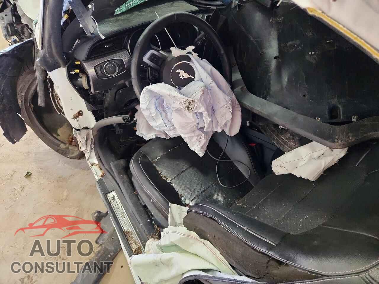 FORD MUSTANG 2020 - 1FA6P8CF4L5141610
