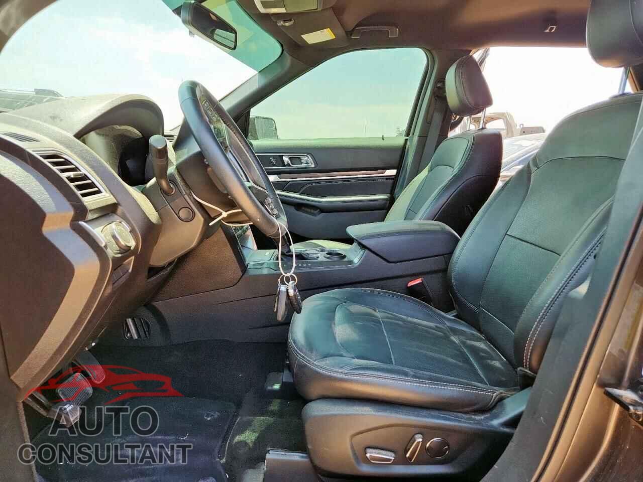 FORD EXPLORER 2018 - 1FM5K7FH5JGB69277