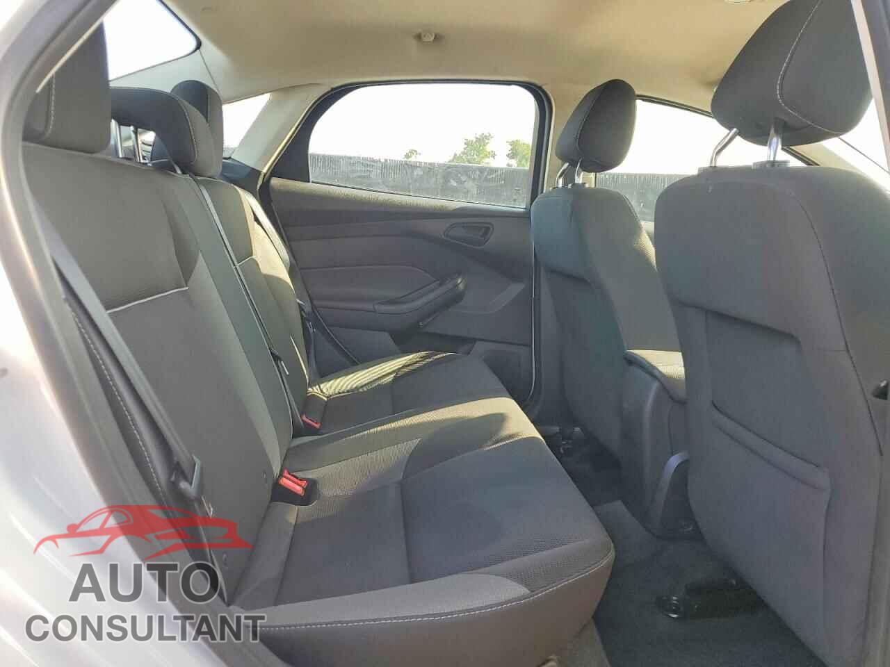 FORD FOCUS 2012 - 1FAHP3F26CL294036
