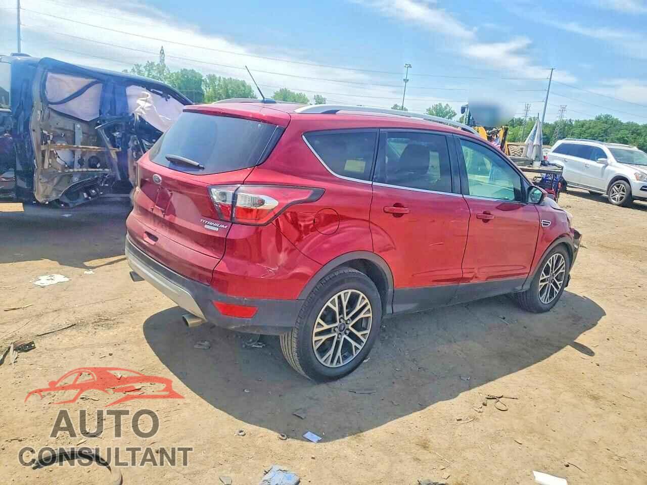 FORD ESCAPE 2017 - 1FMCU0JD7HUC62097