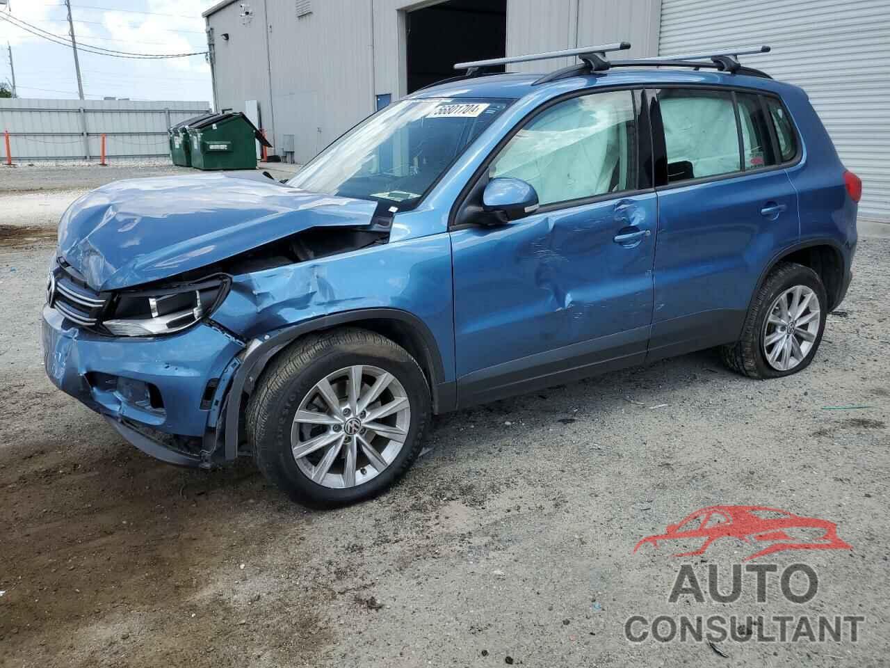 VOLKSWAGEN TIGUAN 2017 - WVGAV7AX3HK050090