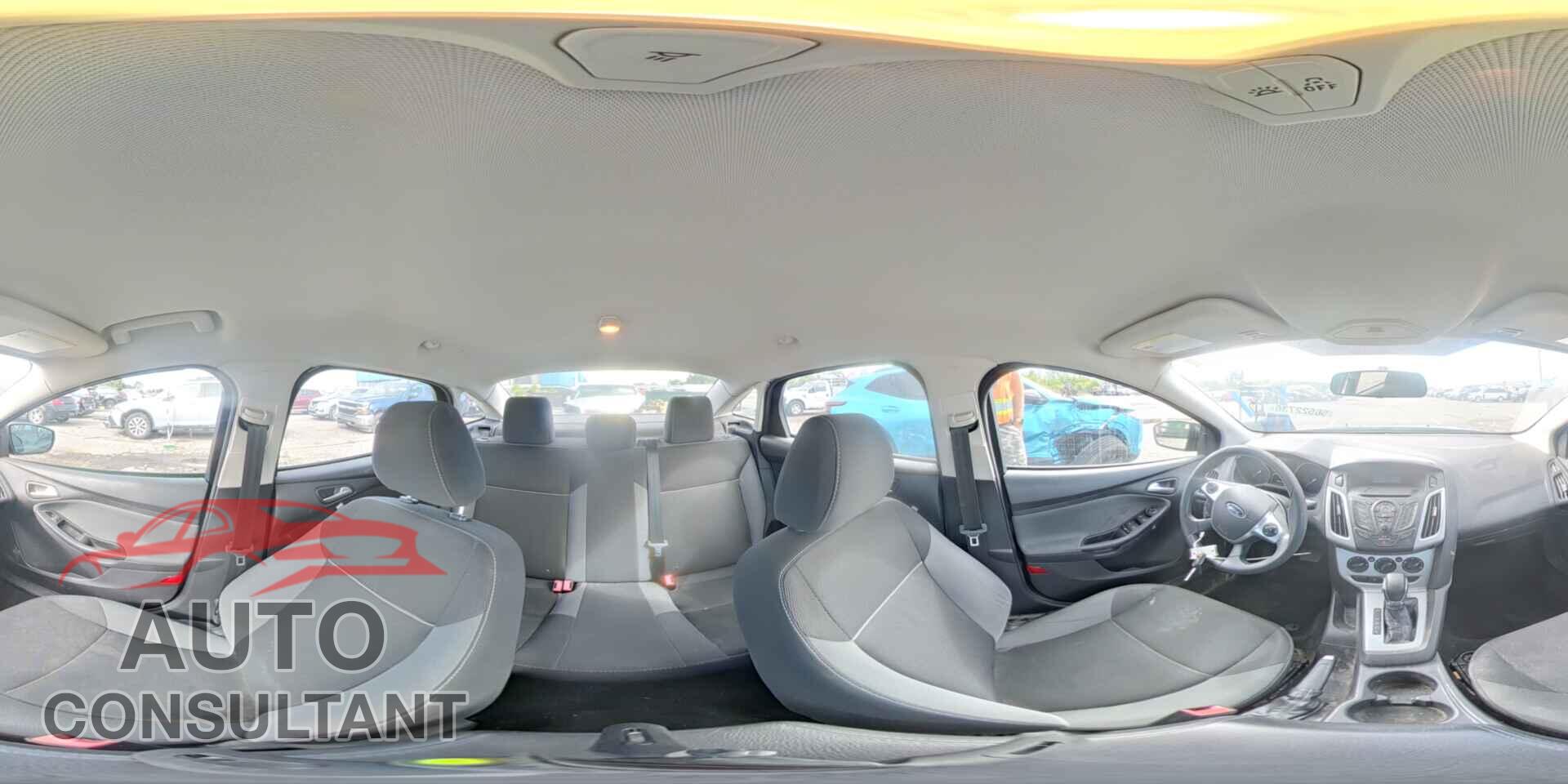 FORD FOCUS 2014 - 1FADP3F27EL129405