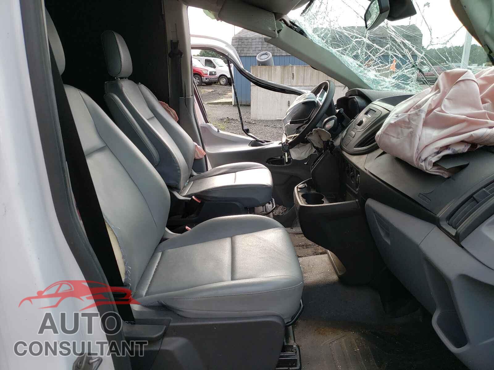 FORD TRANSIT CO 2017 - 1FTYR2CM4HKA88473