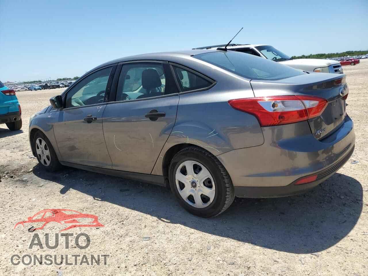 FORD FOCUS 2013 - 1FADP3E29DL263722