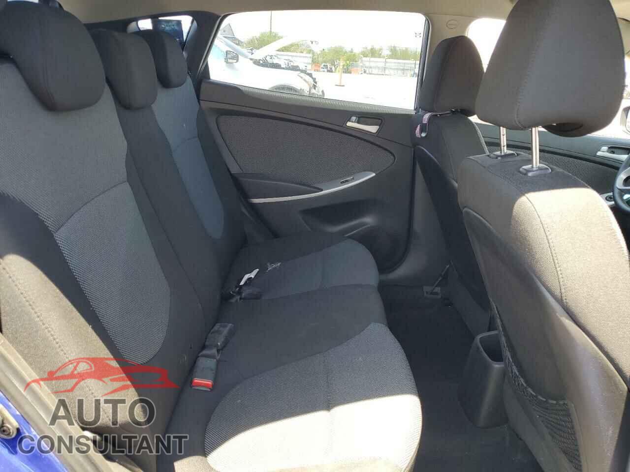 HYUNDAI ACCENT 2013 - KMHCT5AEXDU064293